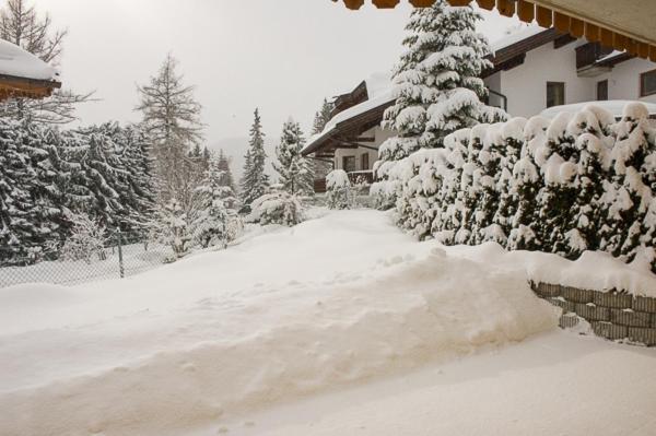 Haus Elisengrund Am Geigenbuehel - Chalet Prive Seefeld in Tirol Luaran gambar