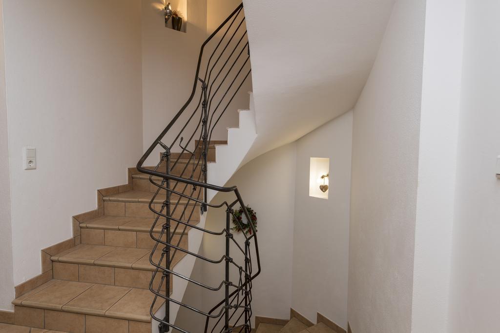 Haus Elisengrund Am Geigenbuehel - Chalet Prive Seefeld in Tirol Luaran gambar
